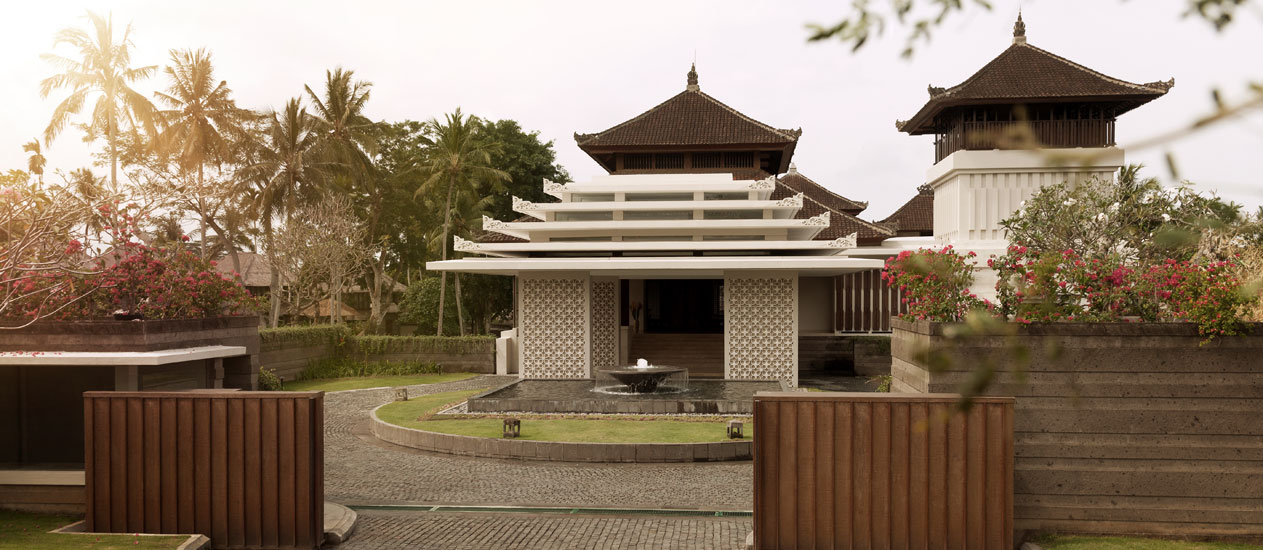 Porte Corchere at Kamandalu Ubud, Bali